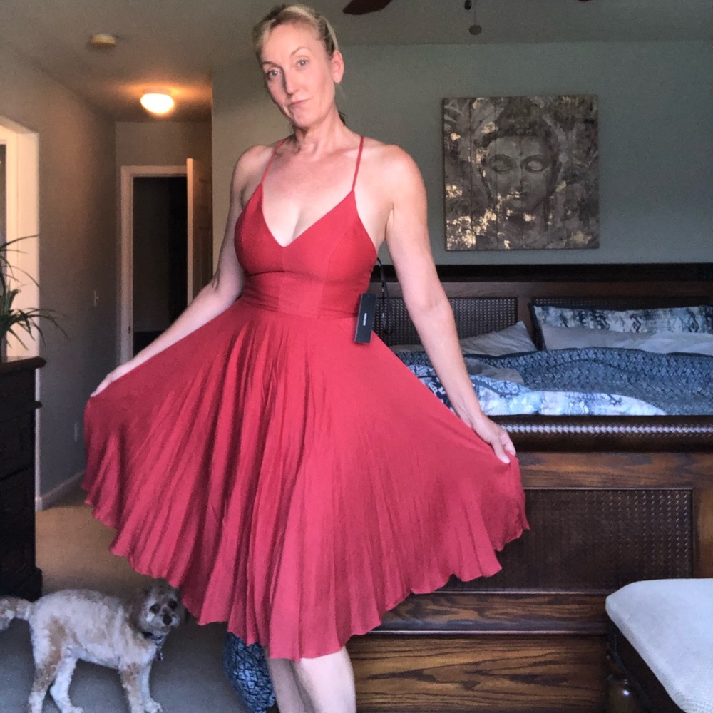 NWT! Lulus Lace up summer dress